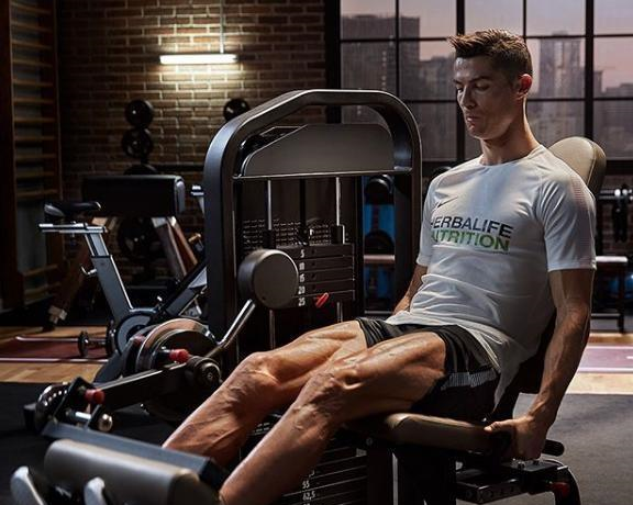 C罗:本泽马:BBC组合才是传奇!C罗走后,一切就都变了