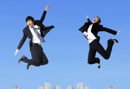 「」职场中，裸辞只是一种手段，绝对不是目的，让自己变得更有价值才是让自己在职场中越走越远的唯一方式！