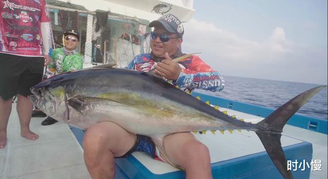 陈涛|高管弃百万年薪去钓鱼钓出500万粉，用爱好赚钱的人，都做对了啥