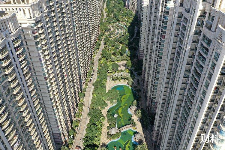 财料|新规出台：4层以上加装电梯，“限高令”发布，多地已经着手降高