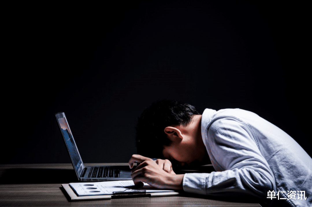 国美电器 黄光裕亲手扔了国美34年的品牌，是自废双手，还是另有玄机？