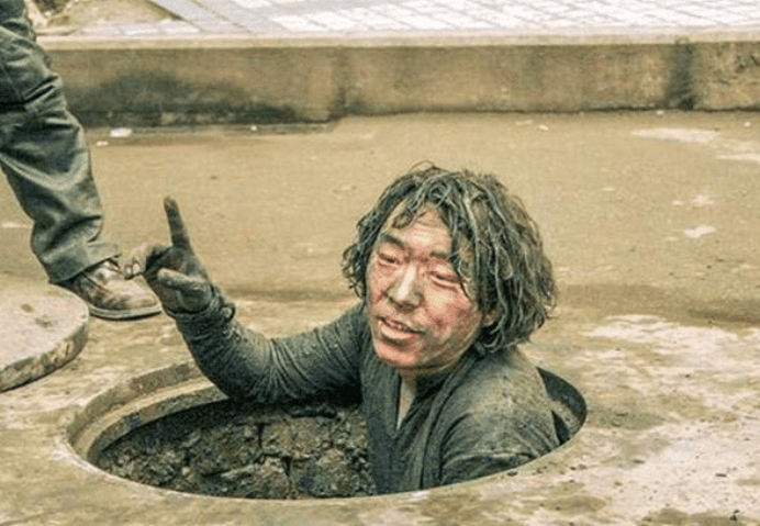 冯小刚|冯小刚坦言评价“中国演员”，为何说孙红雷和黄渤是演员的耻辱？