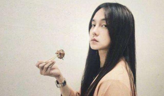 美甲：发型有多重要？尹正长发美艳绝伦，寸头一秒变型男