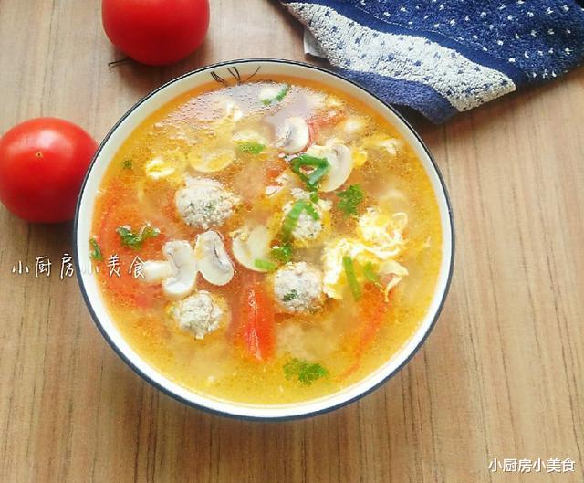 食材:每顿饭要做一道汤,这些汤适合夏天吃,食材身边有,做起来方便