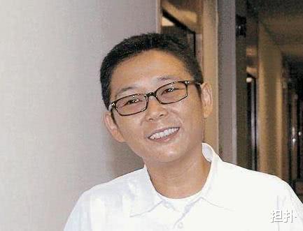 「何超琼」陈百强许晋亨杨其龙都无缘，最后跟何超琼厮守一生的，是这个才女