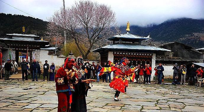 「上海市」亚洲“最穷”的国家,100元能在当地买些什么?可能让你难以相信