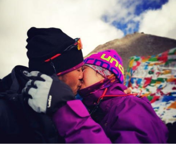 谭维维|谭维维是乐坛唱将，男友陈亦飞却是18线演员，地位悬殊仍生活幸福