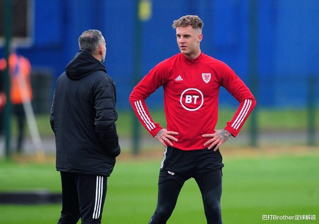 凯恩|心仪中卫遭争抢？凯恩替身具备双重属性，穆里尼奥也服列维操作了