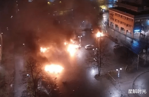 【美国】截止5月30日晚上22：00，美国启动“紧急行动”，黑人的“末日”要到了