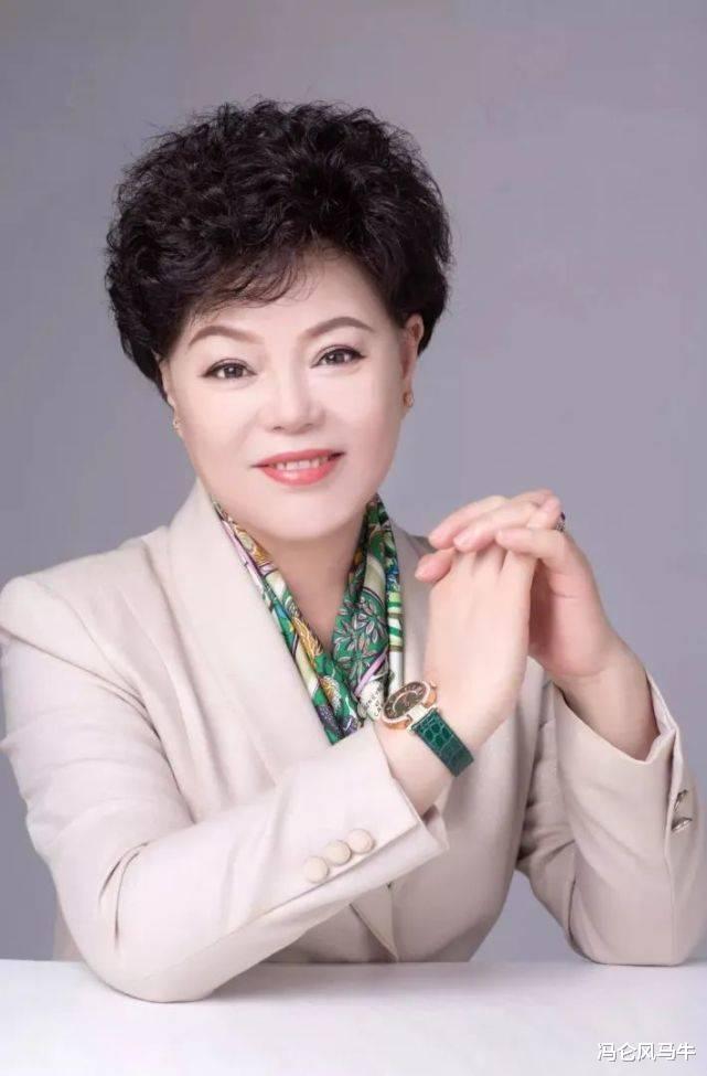 「煌上煌」中年失业，她从卖卤菜起步，做出市值超百亿上市公司