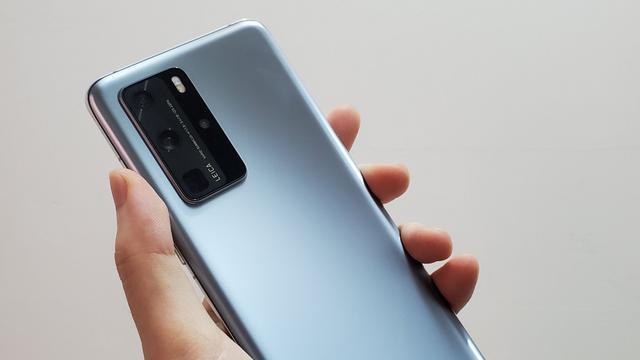 『华为荣耀』新旗舰中的华为手机，华为最好用的最新3款旗舰手机