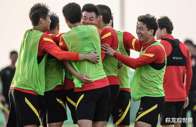 「国际米兰」国足名单惹怒沪媒记者：完完全全瞎搞！踢了两年中甲的人居然入选