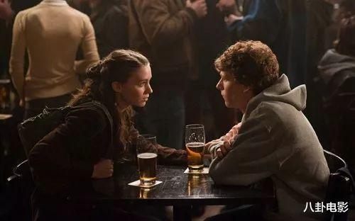 艾丽卡|10年前一部高分电影，挖出了扎克伯格真实嘴脸，唯利是图两面插刀