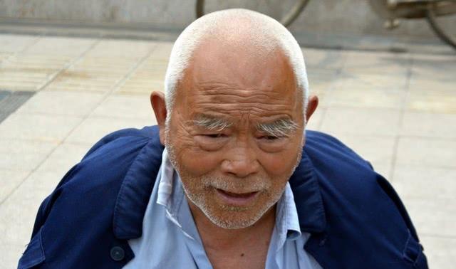 【长寿】寿命长的男性,一般有“1黑2细”的特征,若你也是,真替你高兴