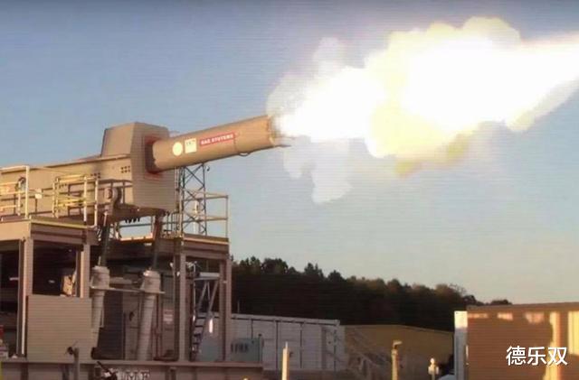 「」能打穿航母的利器，百公里毁灭式打击，美国：禁止中国部署！