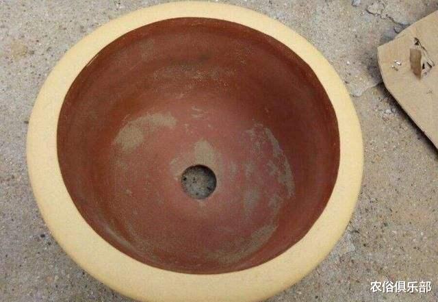 农俗俱乐部|农村笑绝户可怜，去世连摔盆的人都没有，这种习俗和观念早该摒弃