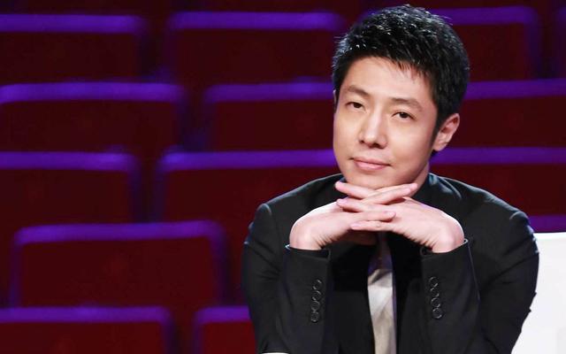 「撒贝宁」从央视名嘴到\芳心纵火犯\，\藏\13年的撒贝宁在\被辞退\后现原形