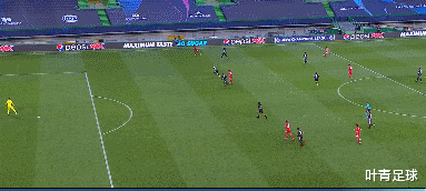 里昂|欧冠疯狂对攻!里昂开场丢2单刀,拜仁轰世界波+15分钟2球