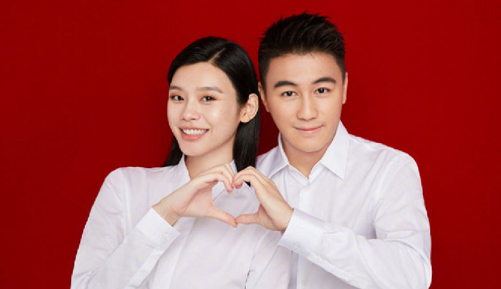 赌王|赌王离世何猷君改认证，“四房儿子”变董事长，摆脱父亲靠自己？