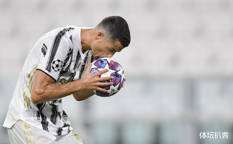 尤文图斯|赛季仅1冠！意甲霸主悲壮出局，揪出2大罪魁祸首，当家球星泪洒球场