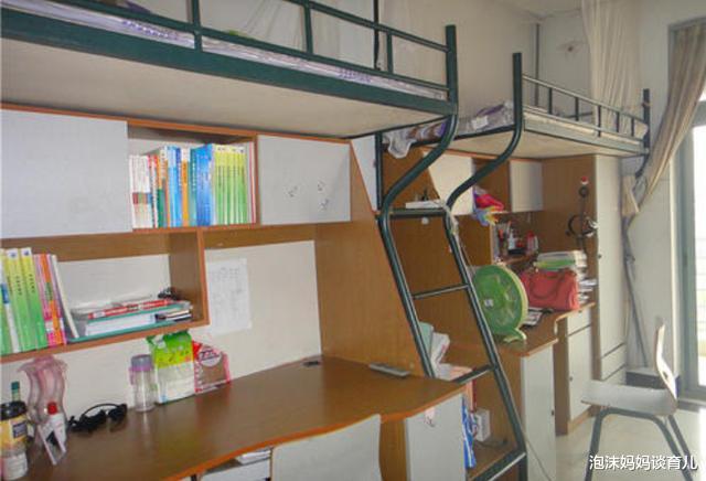 |大一新生开学：需要带些什么东西呢？最后一种东西，让人意外