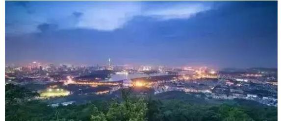 「蒋介石」蒋介石发家的6支嫡系师，负责人都是谁，后发展成什么部队？