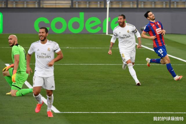 「皇家马德里」37分钟3球!皇马疯狂吊打对手:3大巨星破门 齐达内笑不拢嘴