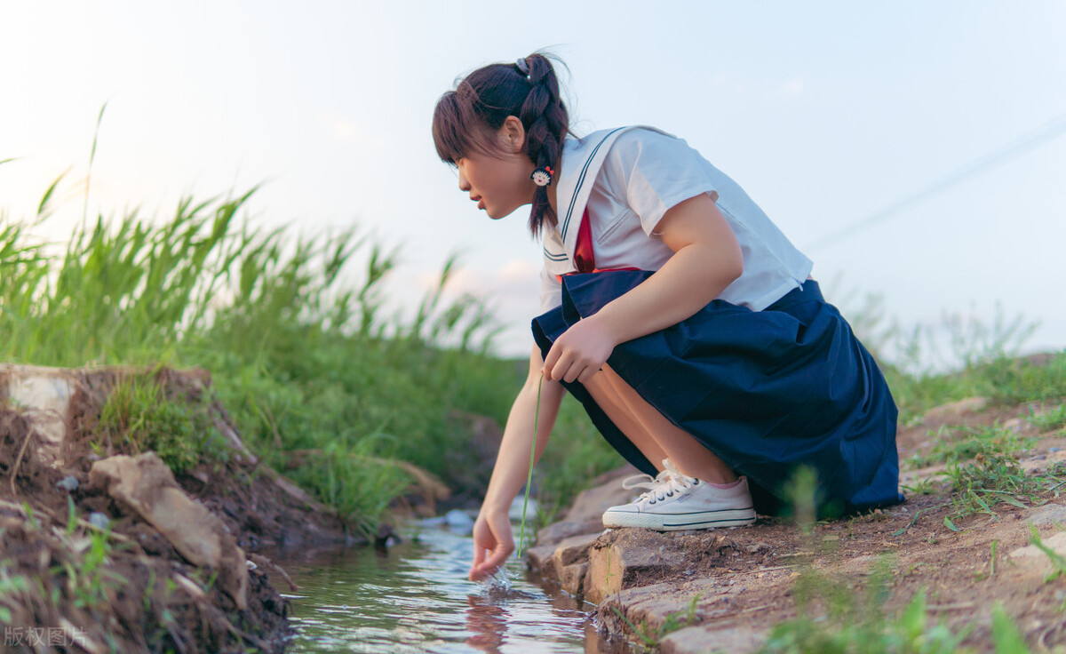 医生|查出艾滋时，我才28岁，无奈转让民宿净亏70万