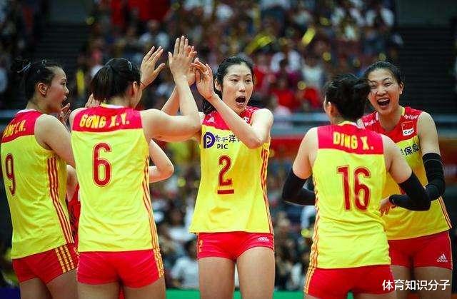 「郎平」中国女排传喜讯！新的超级主攻横空出世，郎平打造新王牌？