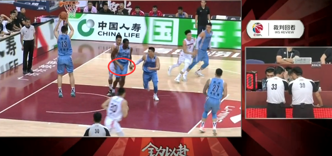 吉林省|杜锋没易建联真不行!两大替身一个4犯一个被驱逐,他们是打手?