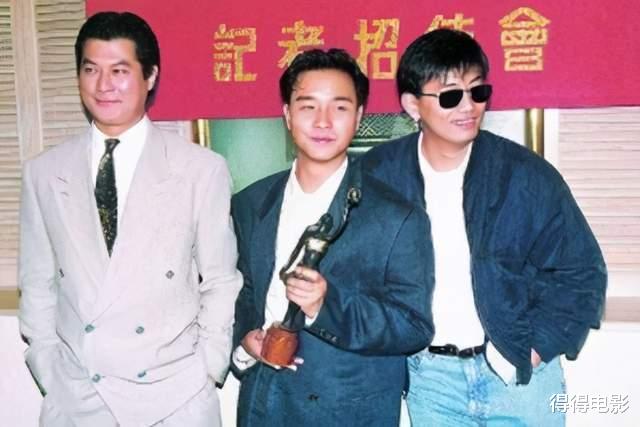 张卫健|1994年，张卫健舔了脚底板也没能赢周星驰，害惨了邓光荣