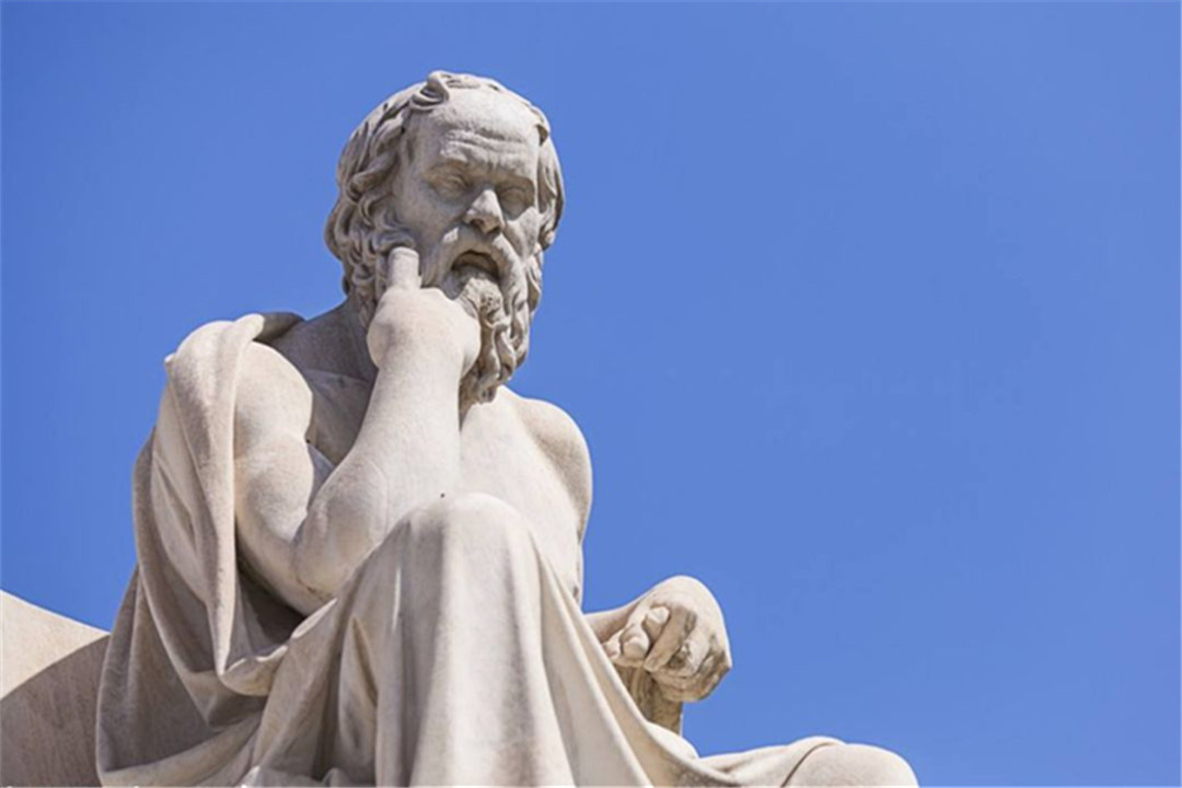 科学家|沙漠上一块4000年前的巨石，被精准切成两半，却不是人类干的！