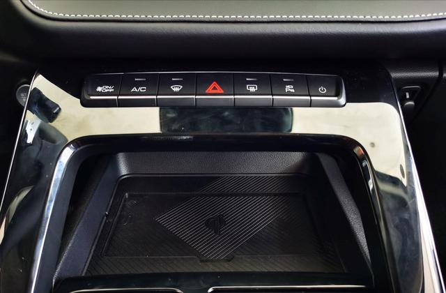 吉利汽车|第三代哈弗H6提车,顶配落地13万,车主:新外观比CRV还帅气!