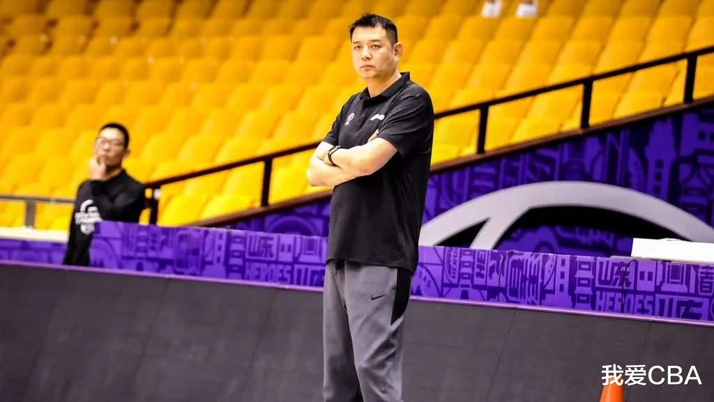 [巩晓彬]巩晓彬眼光太毒辣！压哨交易换回昔日爱徒，他比丁彦雨航更靠谱？