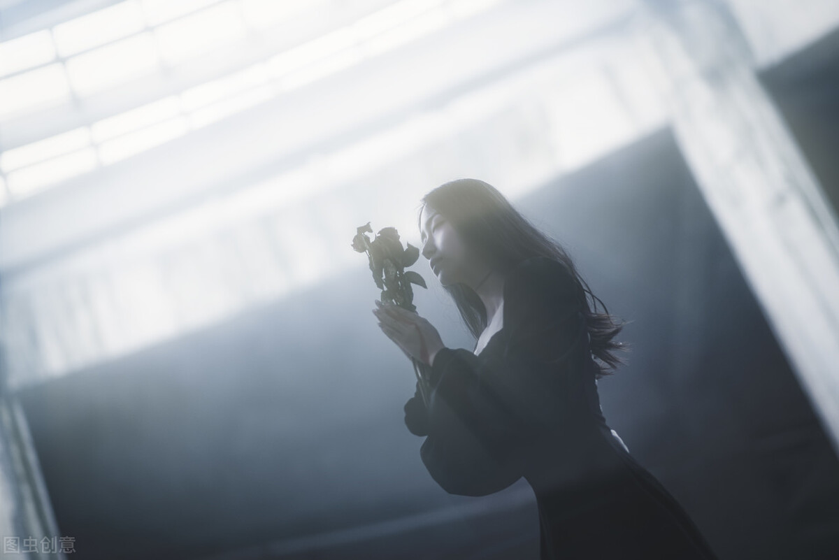 盆腔炎|32岁女高管年薪40W，奋斗10年却查出艾滋晚期，失去的不止是健康