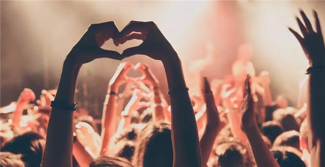 刘亦菲|花百万整成刘亦菲，连名字也是“高仿”的19岁女孩，如今成啥样？