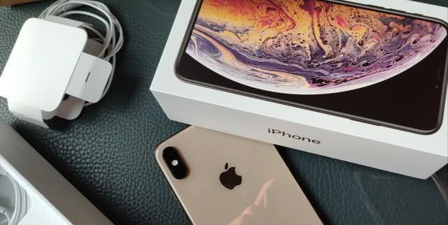 「安卓」为啥用了苹果手机的人，就不想再换回安卓？果粉说出3点原因，很现实