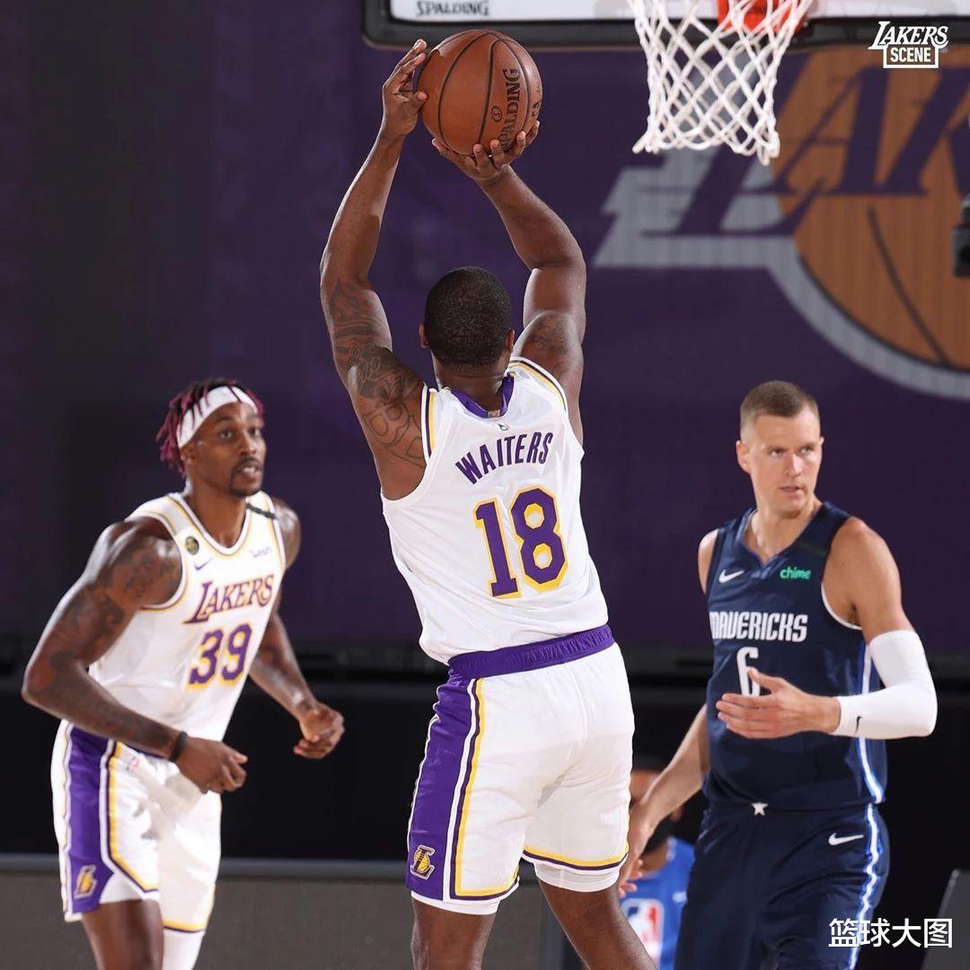 湖人队|日天输出!库里打崩湖人!霍华德遭遇生涯最大侮辱