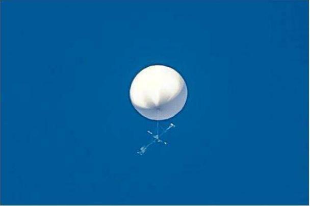 【陨石】末日来临？霍金预言或许正在被印证，日本东京一颗火球闪耀高空