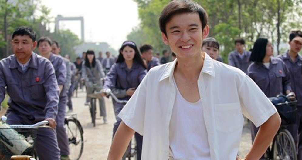 香蜜沉沉烬如霜|最香甜最腐烂的青春唯有我爱你——评电影《少年巴比伦》