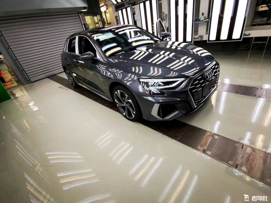 奥迪A3|来了来了 国产奥迪A3青岛工厂正式下线