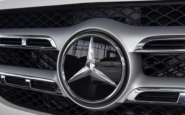 奔驰GLS▲曾梦想要一辆，超级四驱带V8声浪，重2.6吨+空气悬挂，比揽胜霸气