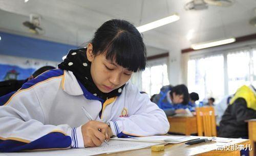 「学霸」班主任表示，如何分辨真假学霸，一般看这几个特征就能知道