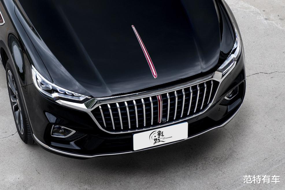 红旗hs5|18万出头开出50万气场，红旗HS5火了，8月大卖10721辆，我骄傲了