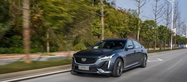 凯迪拉克|26.9万喜提凯迪拉克CT5，再开奥迪A4L，差距一目了然！