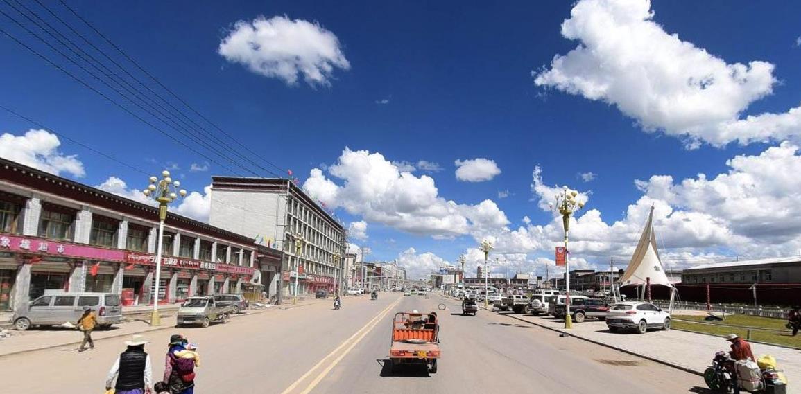 「高原」中国唯一一个没有树的城市，环境优美空气清新，面积是韩国的3倍