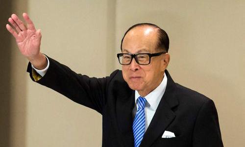 重庆住宅大火，原老板卖光资产“逃”英国，今遭“报应”百亿打水漂