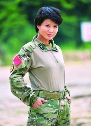 「程愫」曾因胖被嫌弃, 23岁演第一部戏36岁才一剧成名, 是我们熟悉的“军旅霸王花“