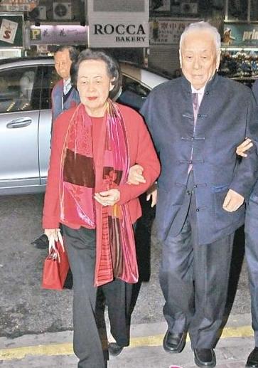 「李嘉欣」李嘉欣入豪门身不由己，婆婆：“不想生孩子就滚蛋，豪门不留人”