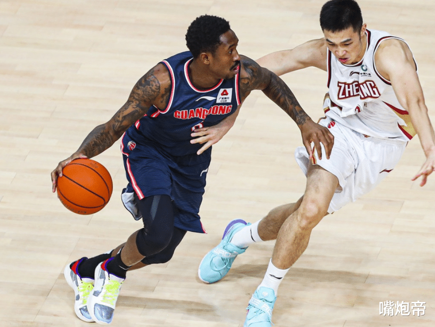 广东男篮|广东+杜锋这次真靠外援！最后17分他造15分，大爆发击沉10连胜不败战舰